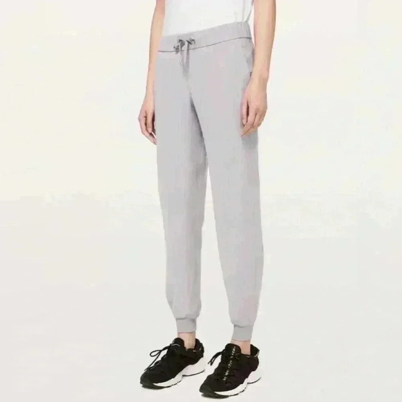 Lululemon On The Fly Jogger - Picture 1 of 6